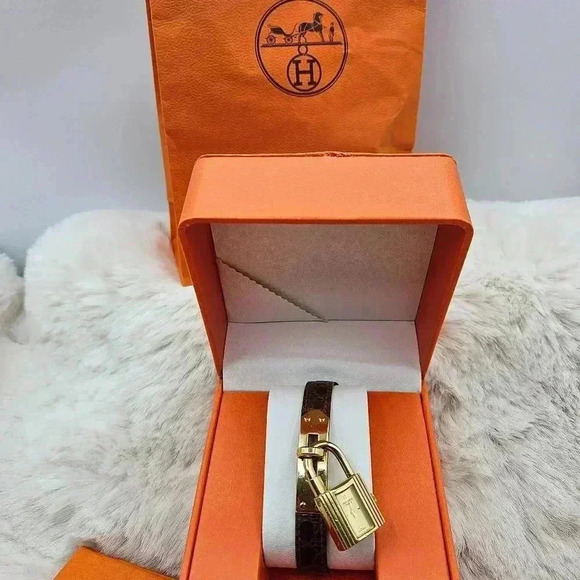 Hermès KELLY WATCH - Picture 1 of 16